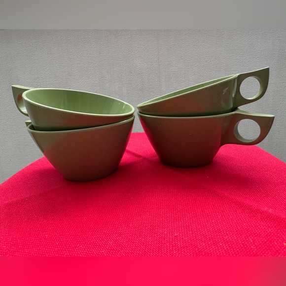 Unbranded Other - TEA CUPS Melamine Vintage Olive Green w/Handles (Unbranded) SET OF 4